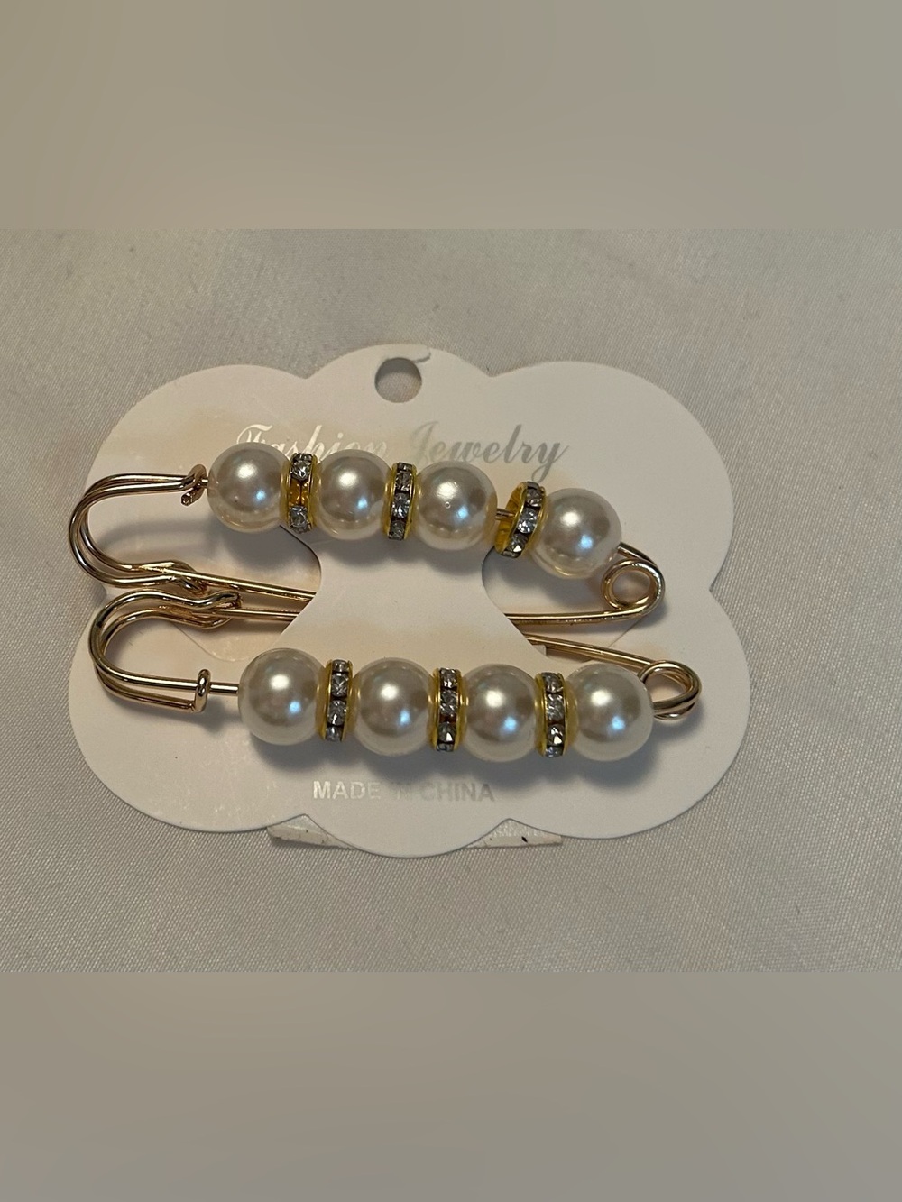 Fashion Jewelry Gold-Tone Pearl & Rhinestone Safety Pin Brooches